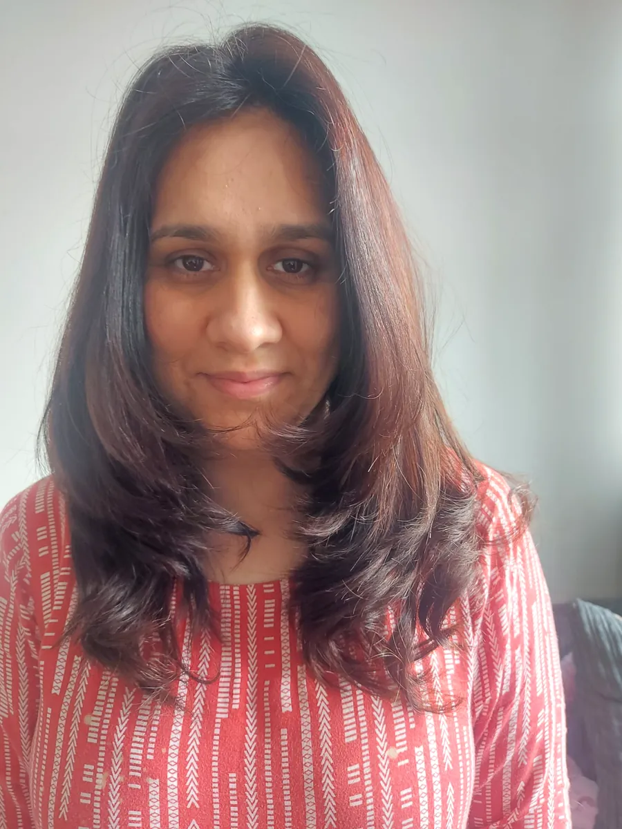Smooth brunette blow-dry styled at home in Bearsted