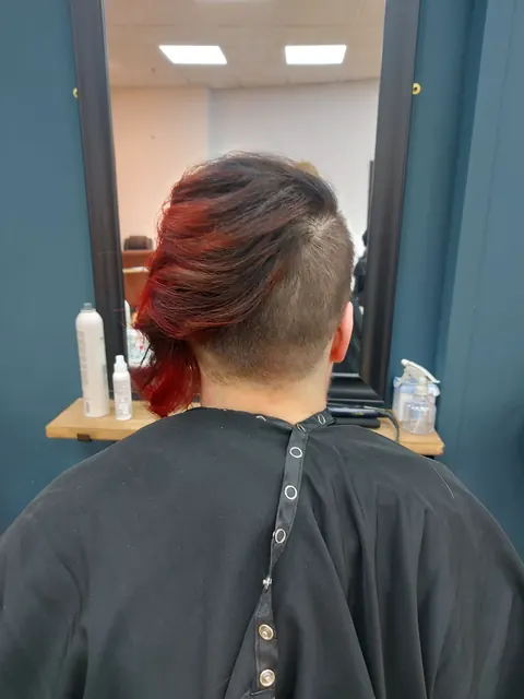 Creative red and black upstyle for a special event